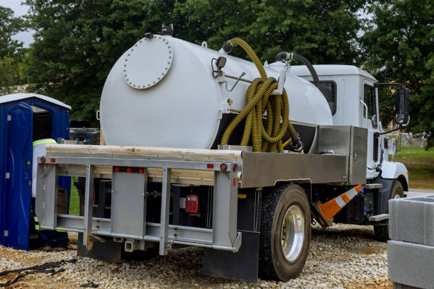 Best Portable restroom solutions  in Harvard, IL